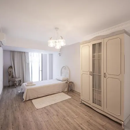 Apartman Seaside House With Mesmerizing View In Golturkbuku